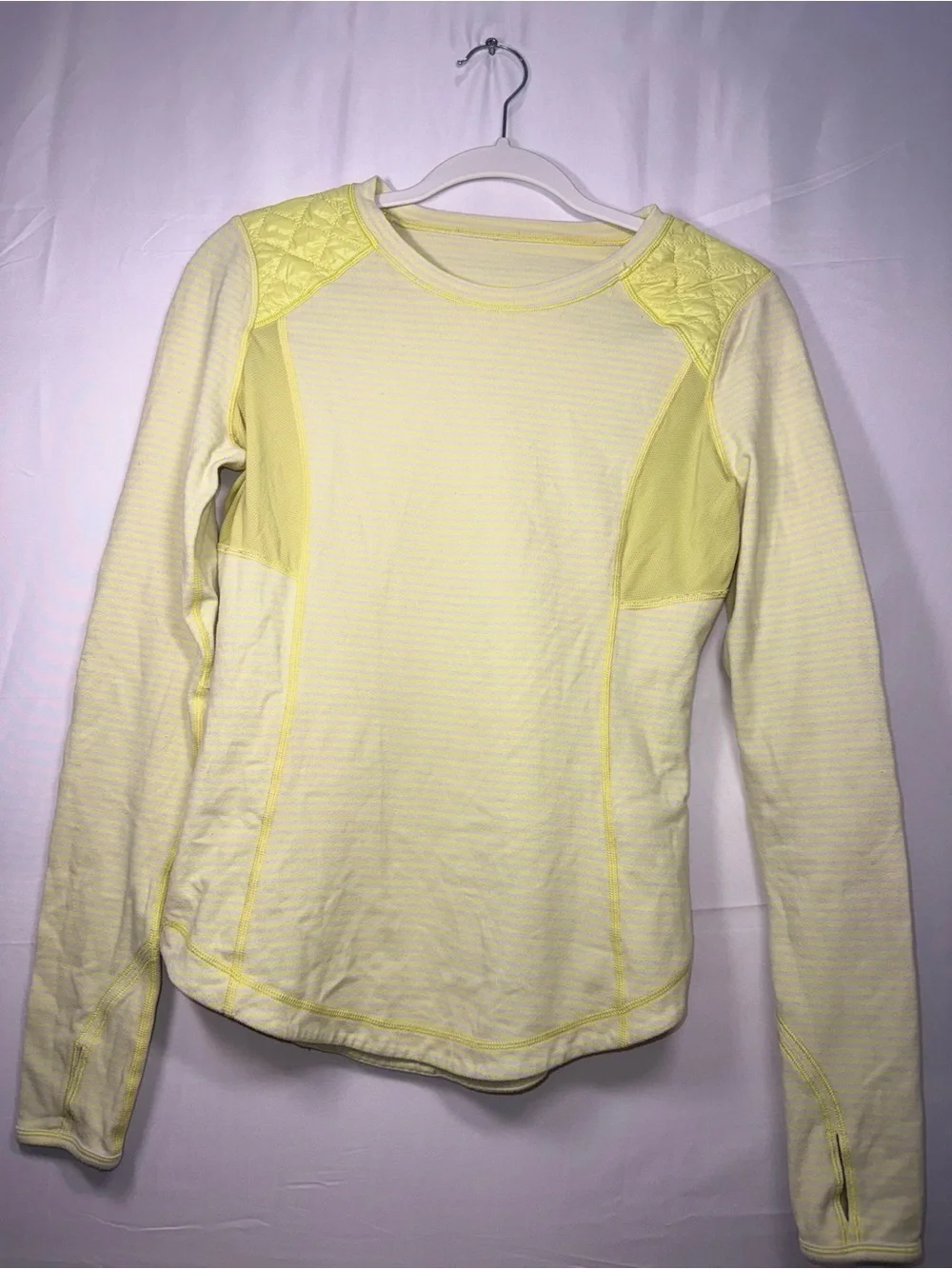 Lululemon Yellow Long Sleeve Quilted Shoulders and elbow Athletic Top Size 6